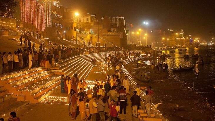 Places to Visit in Diwali - Varanasi