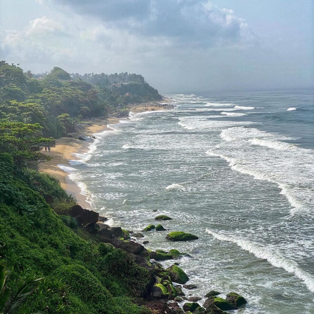 Varkala Beach cliff image - Cities2Explore